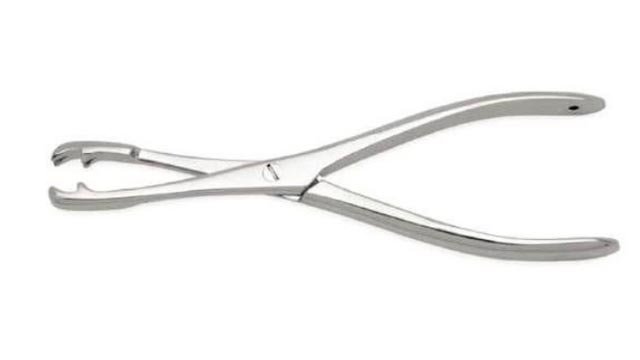 St Thomas Bone Holding Forceps 180mm